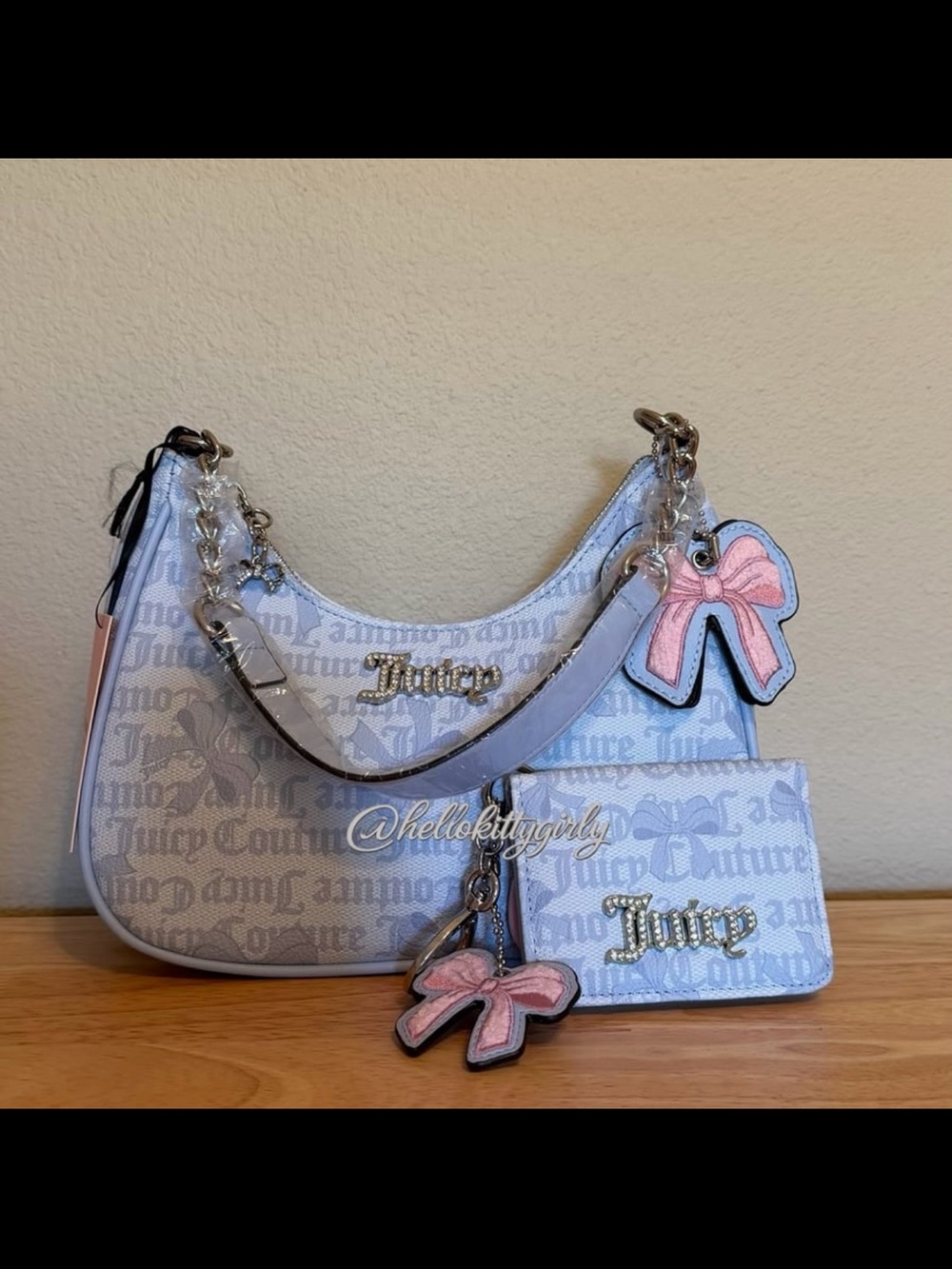 Juicy Couture White Logo Shoulder Bag with Pink Bow Charms
